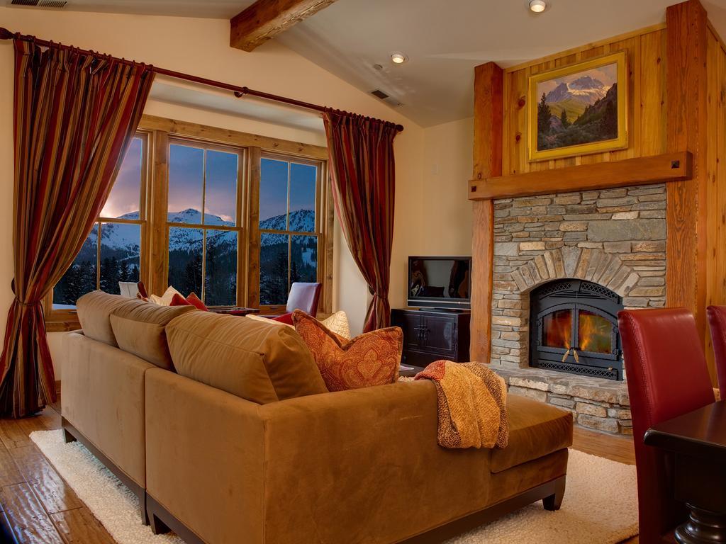 Snowcreek Resort Vacation Rentals แมมมอธ เลกส์ ภายนอก รูปภาพ